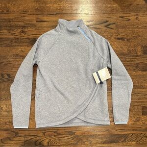 Athleta Girl Crazy Cozy Wrap in Heather Gray